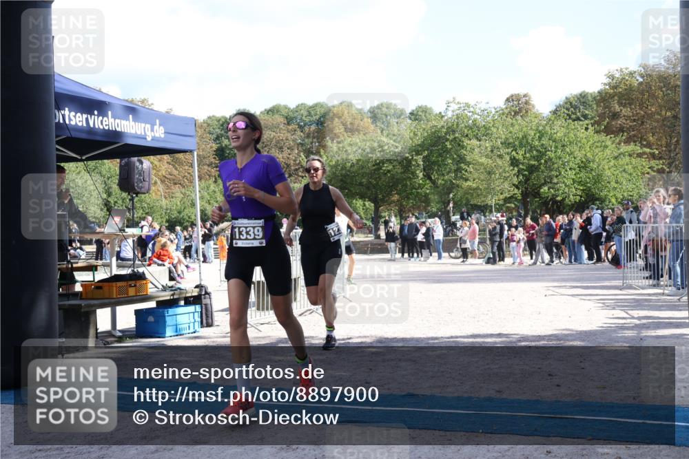 14.09.2025 - Stadtparktriathlon Strokosch-Dieckow http://msf.ph/oto/8897900 14.09.2025 13:42:05 Ziel 1236, 1339, 1342, 1605, 1611 meine-sportfotos.de