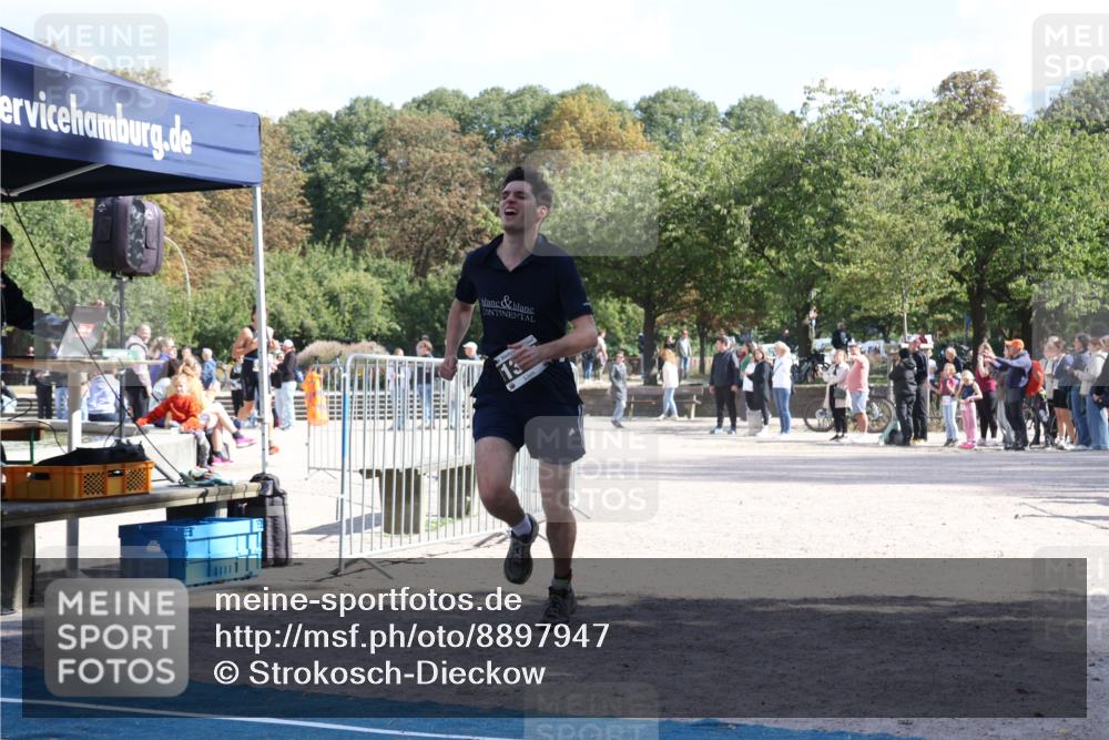 14.09.2025 - Stadtparktriathlon Strokosch-Dieckow http://msf.ph/oto/8897947 14.09.2025 13:42:24 Ziel 1351, 1374, 1389 meine-sportfotos.de