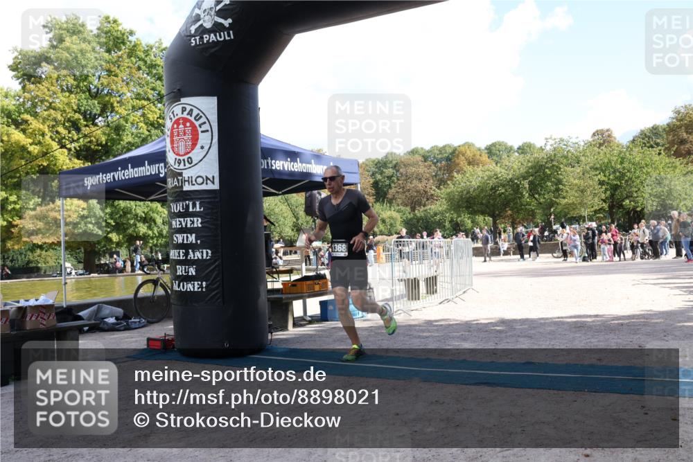 14.09.2025 - Stadtparktriathlon Strokosch-Dieckow http://msf.ph/oto/8898021 14.09.2025 13:43:17 Ziel 1228, 1289, 1368, 1620 meine-sportfotos.de