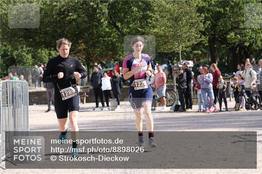 14.09.2025 - Stadtparktriathlon Strokosch-Dieckow http://msf.ph/oto/8898026 14.09.2025 13:43:21 Ziel 1228, 1289, 1368, 1620 meine-sportfotos.de