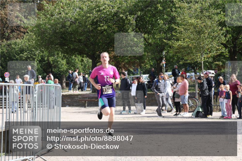 14.09.2025 - Stadtparktriathlon Strokosch-Dieckow http://msf.ph/oto/8898047 14.09.2025 13:43:40 Ziel 1349 meine-sportfotos.de