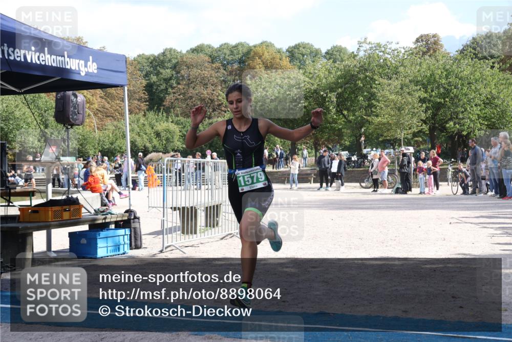 14.09.2025 - Stadtparktriathlon Strokosch-Dieckow http://msf.ph/oto/8898064 14.09.2025 13:44:32 Ziel 1384, 1579, 1603 meine-sportfotos.de