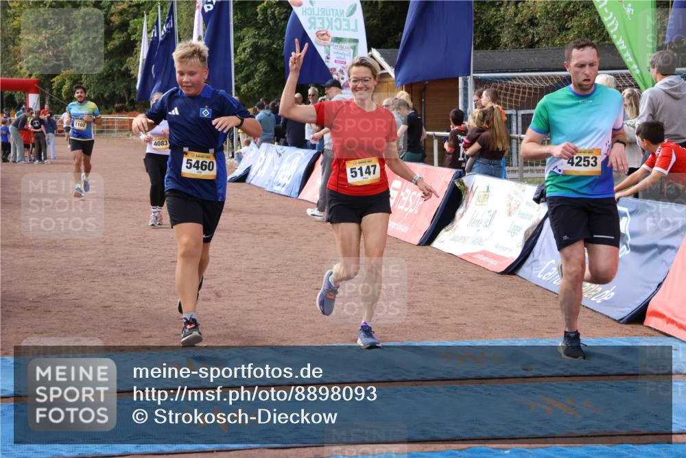 14.09.2025 - Airport Race Strokosch-Dieckow http://msf.ph/oto/8898093 14.09.2025 12:23:29 Ziel 231, 1102, 4083, 4253, 5147, 5460 meine-sportfotos.de