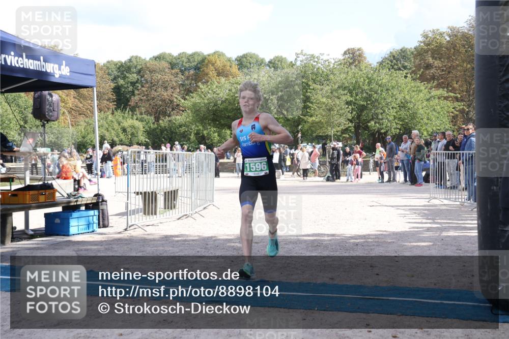 14.09.2025 - Stadtparktriathlon Strokosch-Dieckow http://msf.ph/oto/8898104 14.09.2025 13:45:17 Ziel 1596, 1607 meine-sportfotos.de