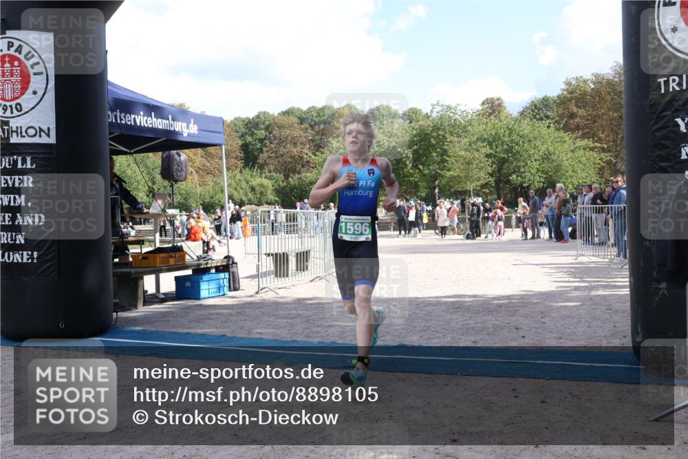 14.09.2025 - Stadtparktriathlon Strokosch-Dieckow http://msf.ph/oto/8898105 14.09.2025 13:45:17 Ziel 1596, 1607 meine-sportfotos.de