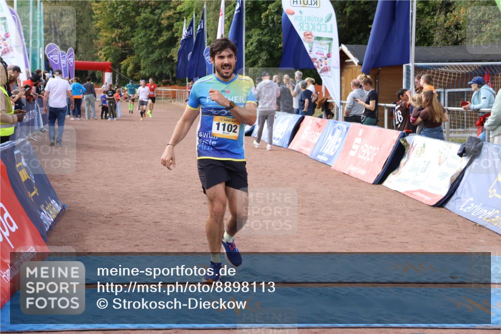 14.09.2025 - Airport Race Strokosch-Dieckow http://msf.ph/oto/8898113 14.09.2025 12:23:34 Ziel 231, 243, 1102, 4083 meine-sportfotos.de