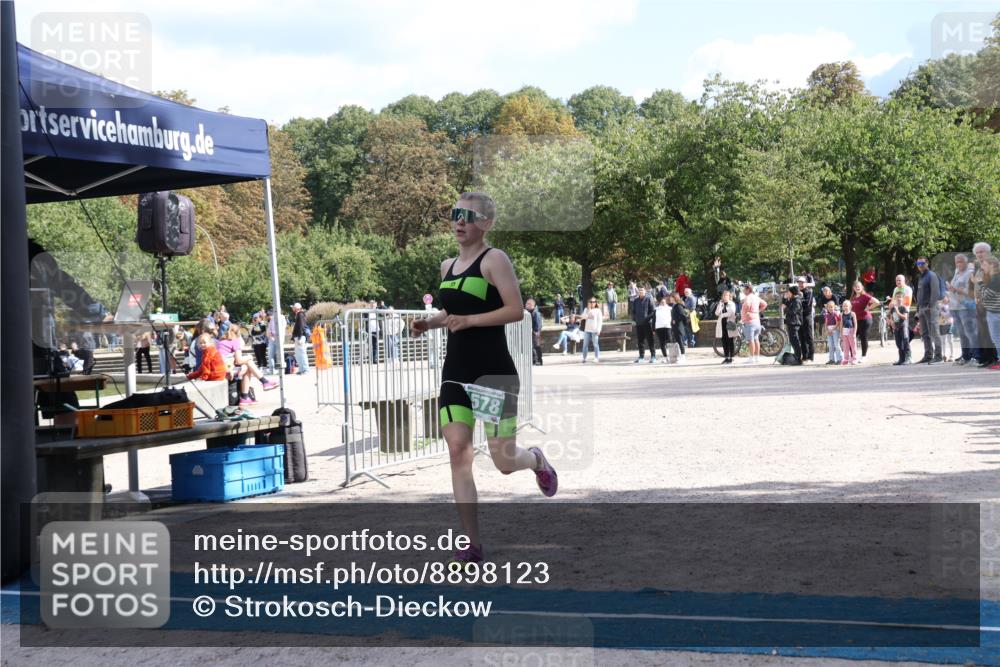14.09.2025 - Stadtparktriathlon Strokosch-Dieckow http://msf.ph/oto/8898123 14.09.2025 13:45:48 Ziel 1578 meine-sportfotos.de