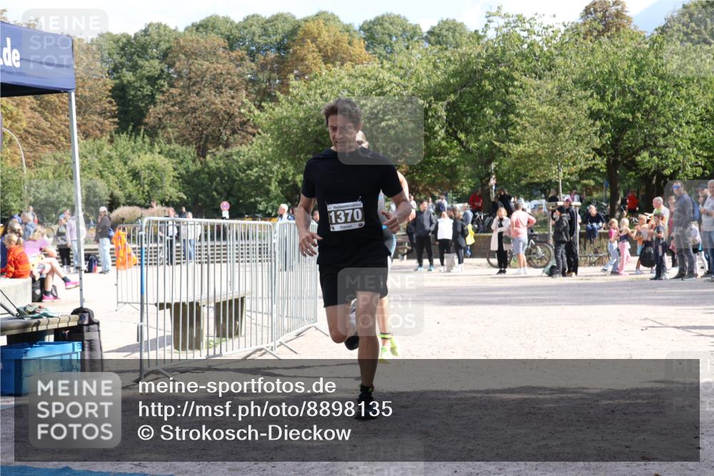 14.09.2025 - Stadtparktriathlon Strokosch-Dieckow http://msf.ph/oto/8898135 14.09.2025 13:46:04 Ziel 1370, 1576 meine-sportfotos.de