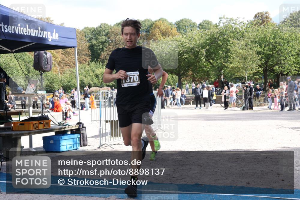 14.09.2025 - Stadtparktriathlon Strokosch-Dieckow http://msf.ph/oto/8898137 14.09.2025 13:46:05 Ziel 1370, 1576 meine-sportfotos.de