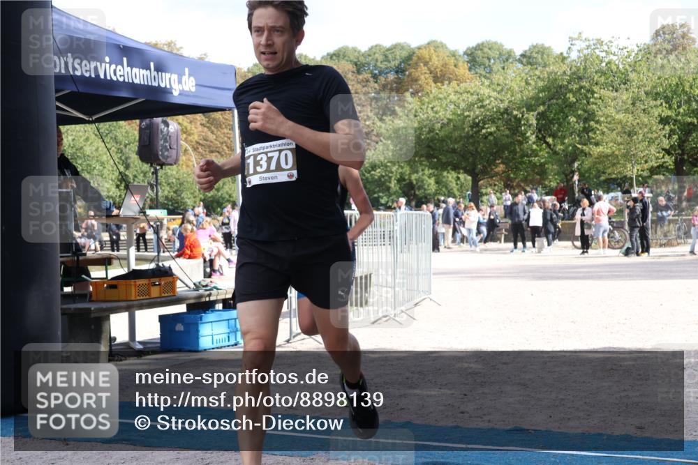 14.09.2025 - Stadtparktriathlon Strokosch-Dieckow http://msf.ph/oto/8898139 14.09.2025 13:46:05 Ziel 1370, 1576 meine-sportfotos.de