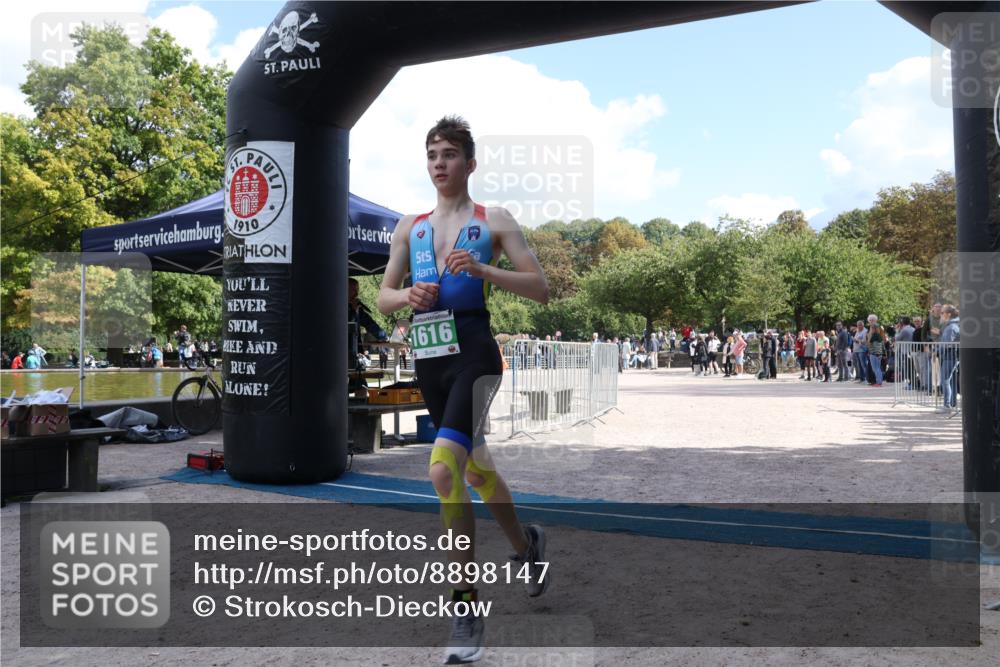 14.09.2025 - Stadtparktriathlon Strokosch-Dieckow http://msf.ph/oto/8898147 14.09.2025 13:46:15 Ziel 1616 meine-sportfotos.de