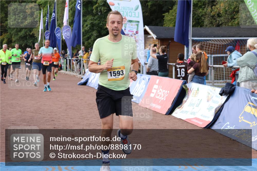 14.09.2025 - Airport Race Strokosch-Dieckow http://msf.ph/oto/8898170 14.09.2025 12:23:56 Ziel 68, 385, 398, 416, 433, 780, 1593, 1984 meine-sportfotos.de
