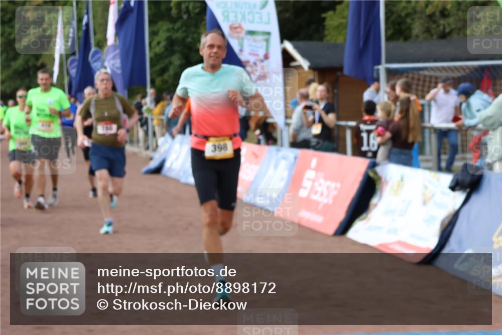 14.09.2025 - Airport Race Strokosch-Dieckow http://msf.ph/oto/8898172 14.09.2025 12:24:00 Ziel 68, 385, 398, 416, 433, 780, 1593, 1826 meine-sportfotos.de