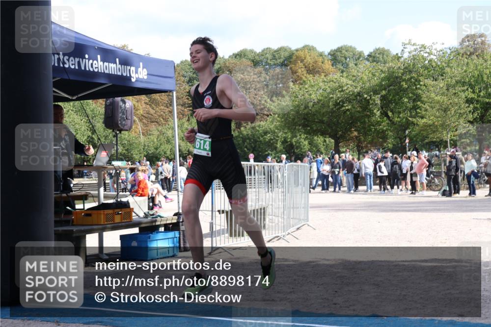 14.09.2025 - Stadtparktriathlon Strokosch-Dieckow http://msf.ph/oto/8898174 14.09.2025 13:46:58 Ziel 1279, 1614 meine-sportfotos.de