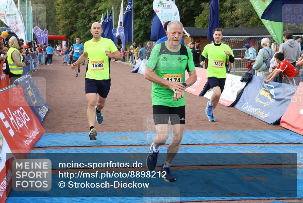 14.09.2025 - Airport Race Strokosch-Dieckow http://msf.ph/oto/8898212 14.09.2025 12:24:11 Ziel 191, 396, 1116, 1359, 1549, 1588, 1957, 2001, 4174 meine-sportfotos.de