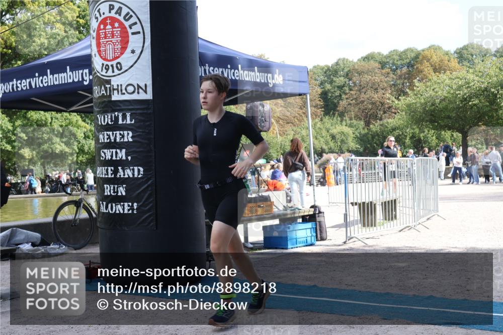 14.09.2025 - Stadtparktriathlon Strokosch-Dieckow http://msf.ph/oto/8898218 14.09.2025 13:48:10 Ziel 1312, 1564 meine-sportfotos.de