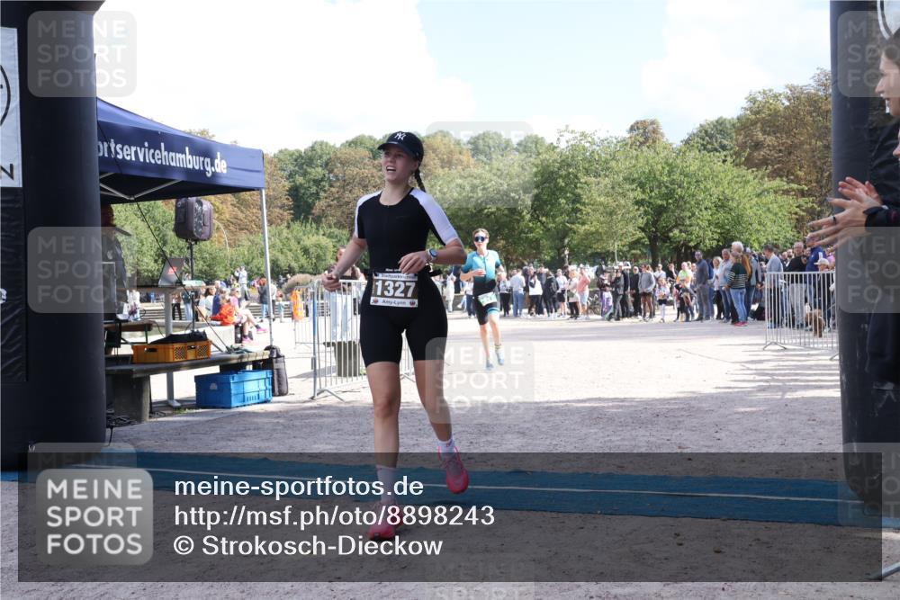 14.09.2025 - Stadtparktriathlon Strokosch-Dieckow http://msf.ph/oto/8898243 14.09.2025 13:48:29 Ziel 1327, 1580, 1617 meine-sportfotos.de