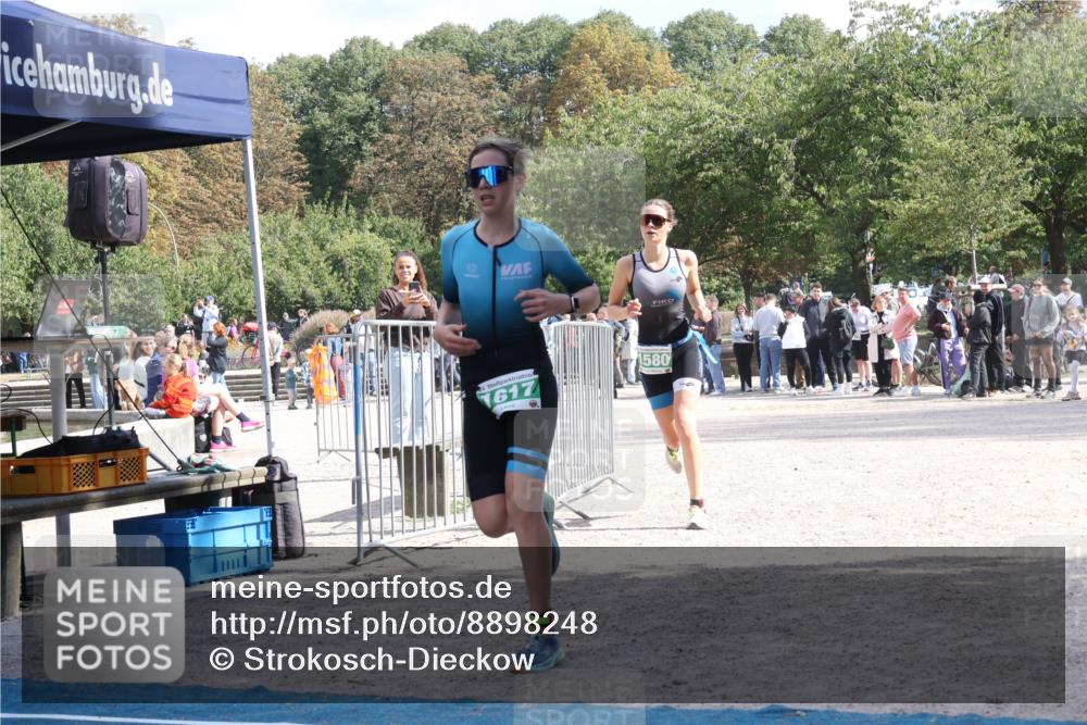 14.09.2025 - Stadtparktriathlon Strokosch-Dieckow http://msf.ph/oto/8898248 14.09.2025 13:48:31 Ziel 1327, 1580, 1617 meine-sportfotos.de