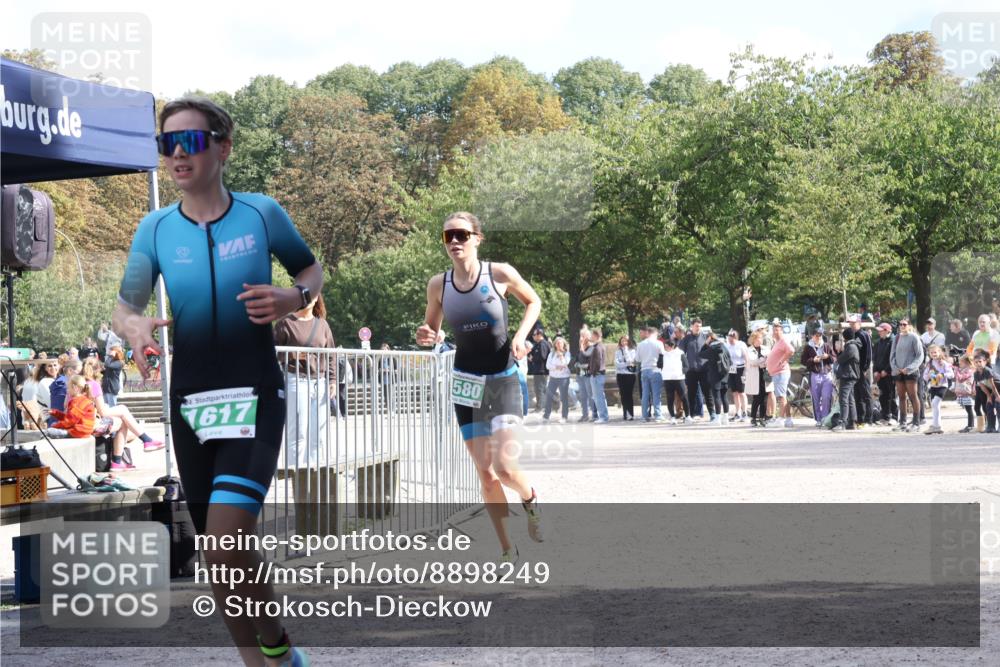 14.09.2025 - Stadtparktriathlon Strokosch-Dieckow http://msf.ph/oto/8898249 14.09.2025 13:48:31 Ziel 1327, 1580, 1617 meine-sportfotos.de