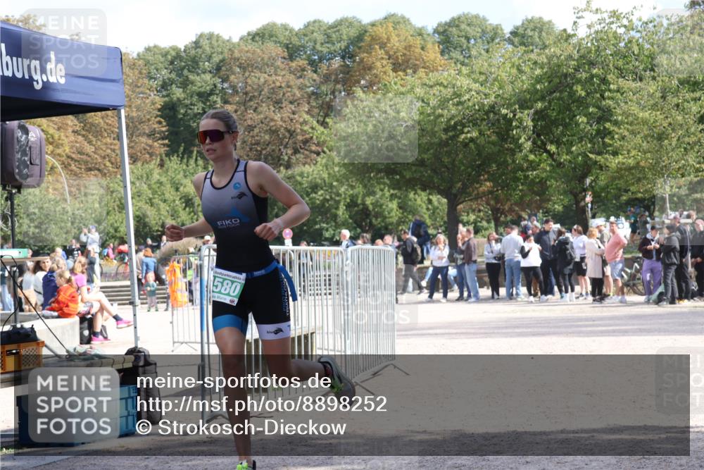 14.09.2025 - Stadtparktriathlon Strokosch-Dieckow http://msf.ph/oto/8898252 14.09.2025 13:48:32 Ziel 1327, 1580, 1617 meine-sportfotos.de