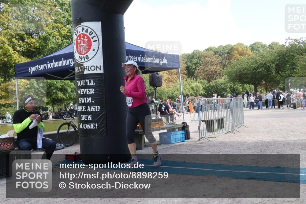 14.09.2025 - Stadtparktriathlon Strokosch-Dieckow http://msf.ph/oto/8898259 14.09.2025 13:49:37 Ziel 1303 meine-sportfotos.de