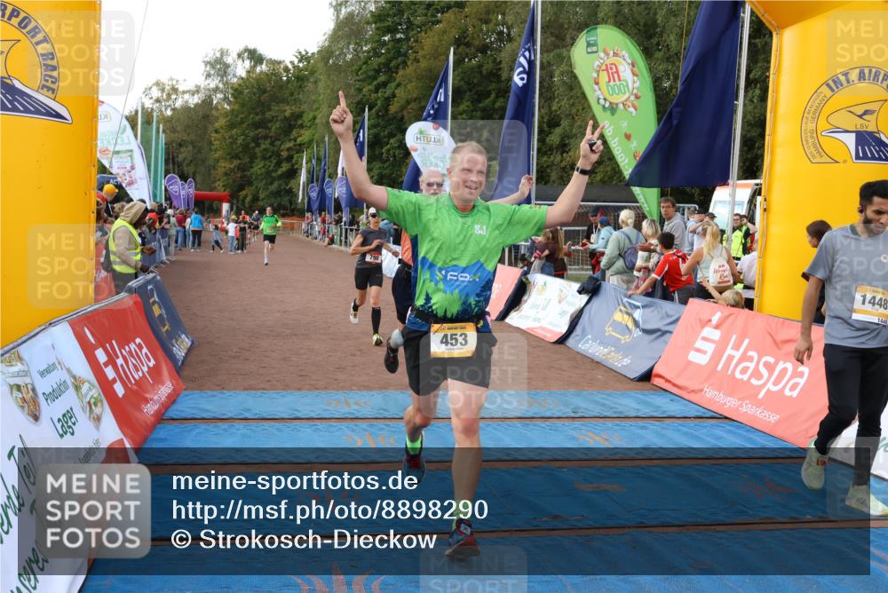 14.09.2025 - Airport Race Strokosch-Dieckow http://msf.ph/oto/8898290 14.09.2025 12:24:33 Ziel 453, 798, 1260, 1448, 1655, 1884, 4169 meine-sportfotos.de