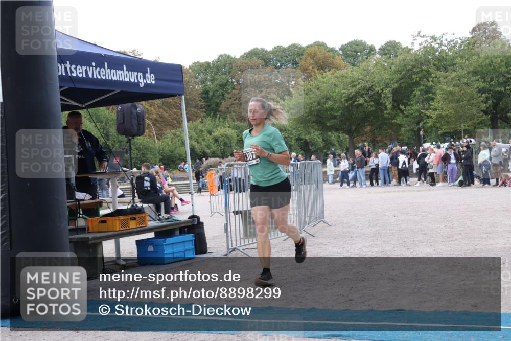 14.09.2025 - Stadtparktriathlon Strokosch-Dieckow http://msf.ph/oto/8898299 14.09.2025 13:51:00 Ziel 1307, 1371, 1420 meine-sportfotos.de