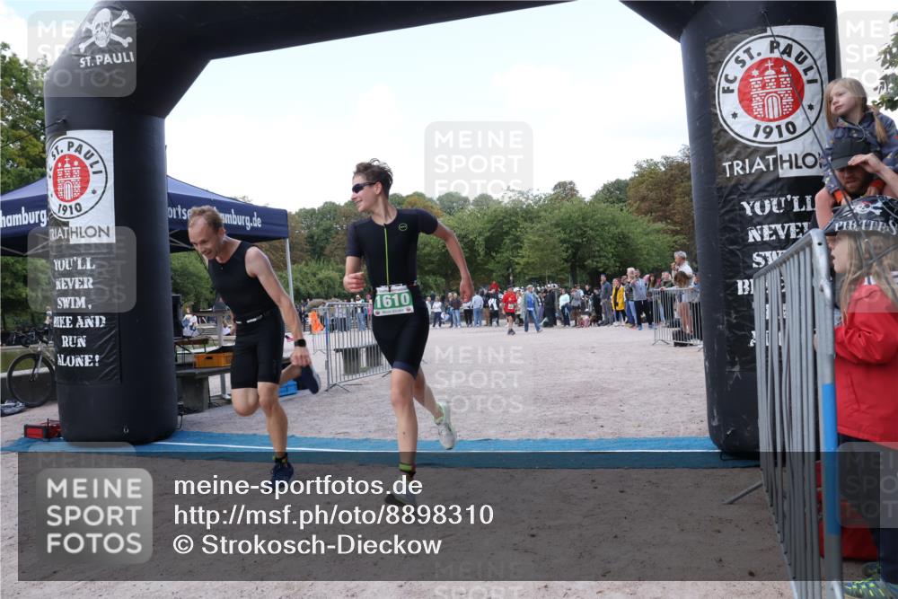 14.09.2025 - Stadtparktriathlon Strokosch-Dieckow http://msf.ph/oto/8898310 14.09.2025 13:51:18 Ziel 1504, 1610 meine-sportfotos.de