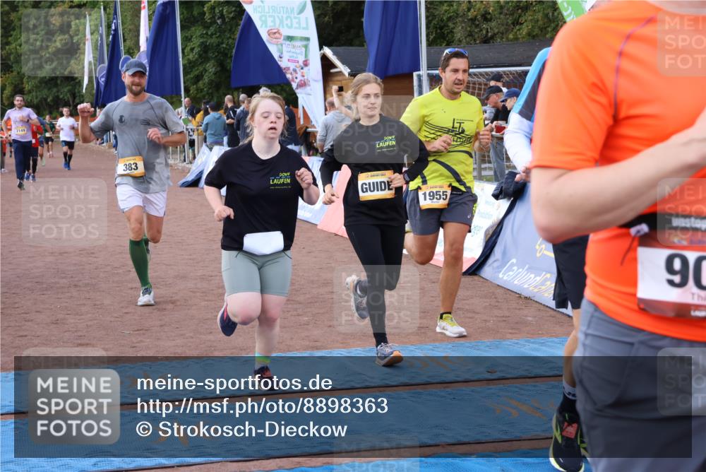 14.09.2025 - Airport Race Strokosch-Dieckow http://msf.ph/oto/8898363 14.09.2025 12:24:49 Ziel 55, 333, 383, 643, 816, 900, 1899, 1955, 2149, 4008, 5466 meine-sportfotos.de