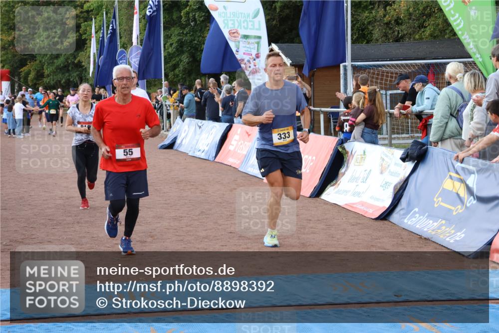 14.09.2025 - Airport Race Strokosch-Dieckow http://msf.ph/oto/8898392 14.09.2025 12:24:56 Ziel 55, 333, 519, 816, 2149 meine-sportfotos.de