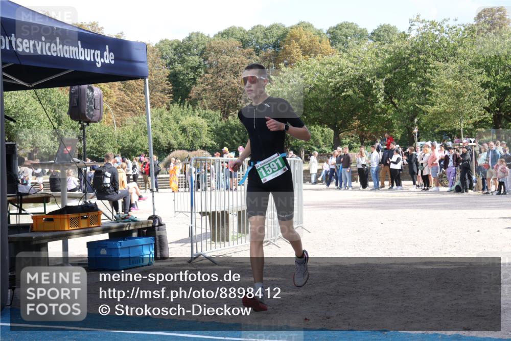 14.09.2025 - Stadtparktriathlon Strokosch-Dieckow http://msf.ph/oto/8898412 14.09.2025 13:54:48 Ziel 1591 meine-sportfotos.de