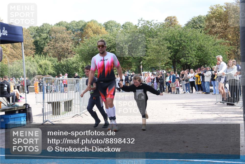 14.09.2025 - Stadtparktriathlon Strokosch-Dieckow http://msf.ph/oto/8898432 14.09.2025 13:55:05 Ziel 1514 meine-sportfotos.de
