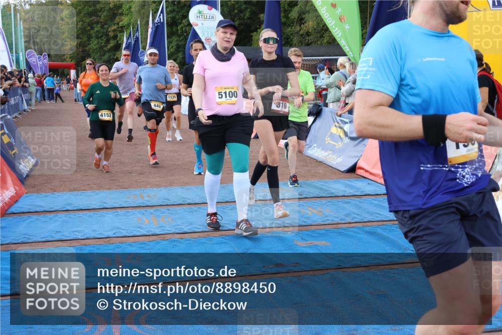 14.09.2025 - Airport Race Strokosch-Dieckow http://msf.ph/oto/8898450 14.09.2025 12:25:07 Ziel 442, 704, 810, 1139, 1194, 1258, 1644, 1654, 1766, 1950, 1993, 2138, 4152, 5075, 5100 meine-sportfotos.de