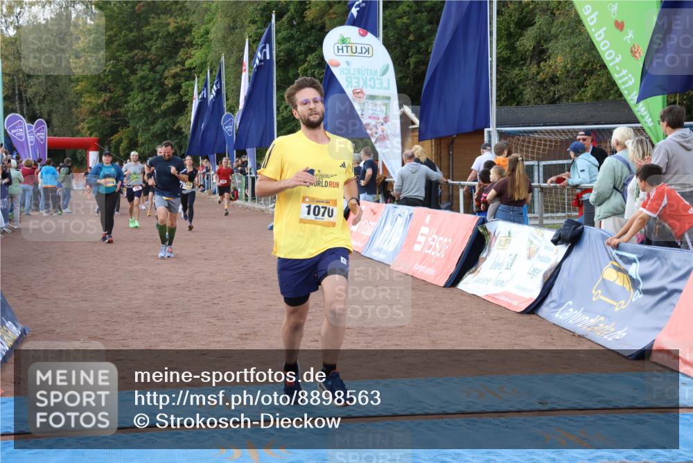 14.09.2025 - Airport Race Strokosch-Dieckow http://msf.ph/oto/8898563 14.09.2025 12:25:22 Ziel 190, 264, 872, 945, 1070, 1210, 1464, 1702, 1736, 1943, 2104, 4229, 5418 meine-sportfotos.de