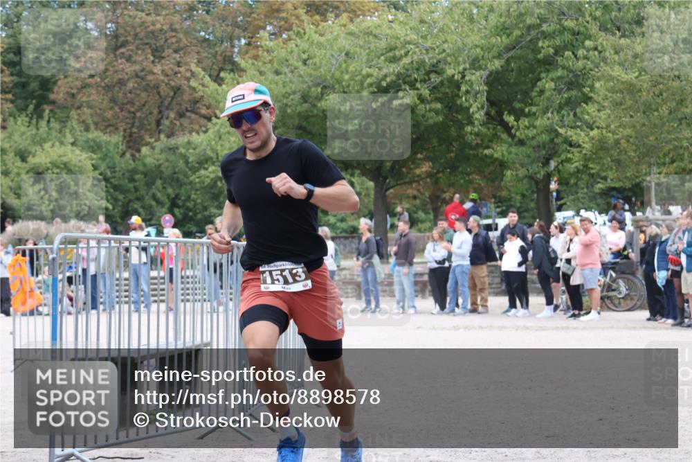 14.09.2025 - Stadtparktriathlon Strokosch-Dieckow http://msf.ph/oto/8898578 14.09.2025 14:00:01 Ziel 1426, 1513, 1589 meine-sportfotos.de