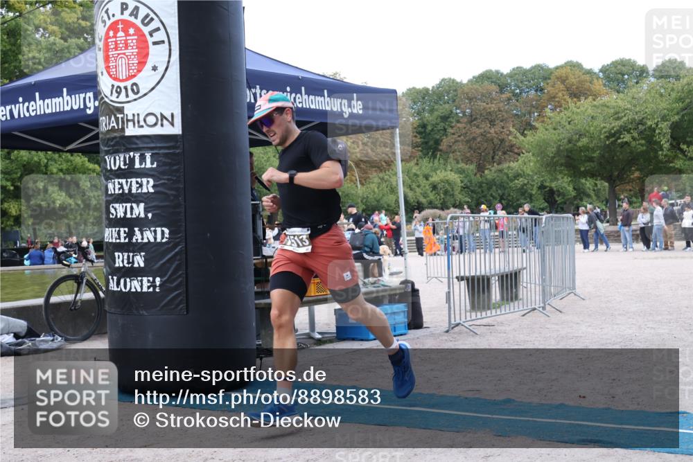 14.09.2025 - Stadtparktriathlon Strokosch-Dieckow http://msf.ph/oto/8898583 14.09.2025 14:00:02 Ziel 1513, 1589 meine-sportfotos.de