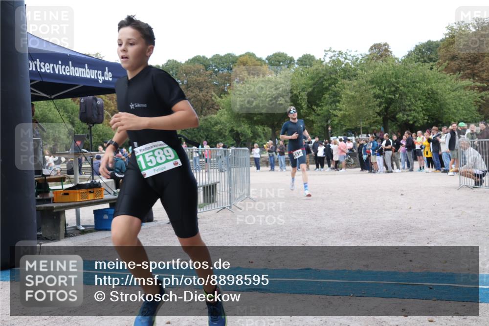 14.09.2025 - Stadtparktriathlon Strokosch-Dieckow http://msf.ph/oto/8898595 14.09.2025 14:00:09 Ziel 1510, 1589 meine-sportfotos.de