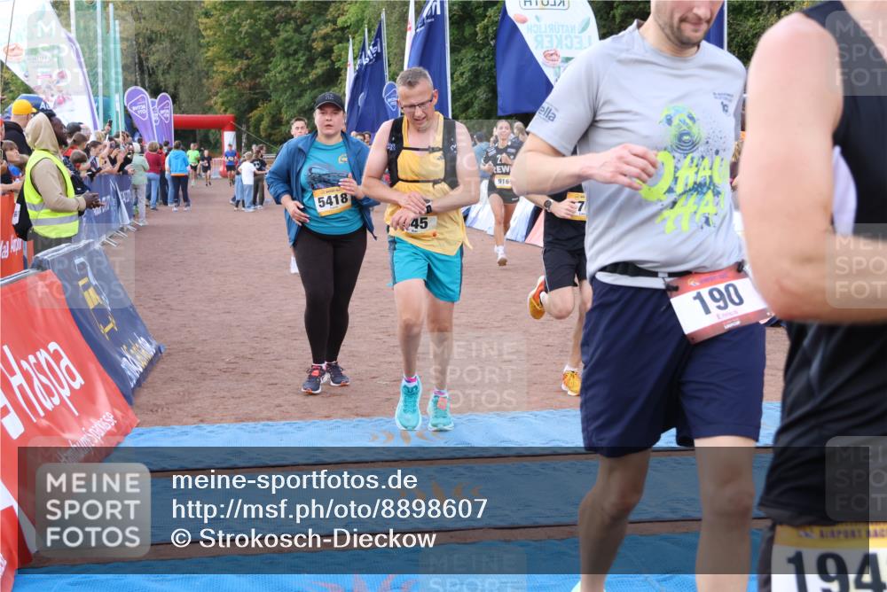 14.09.2025 - Airport Race Strokosch-Dieckow http://msf.ph/oto/8898607 14.09.2025 12:25:29 Ziel 190, 264, 916, 945, 1030, 1210, 1234, 1406, 1464, 1500, 1657, 1702, 1736, 1870, 1943, 1992, 4099, 5418 meine-sportfotos.de