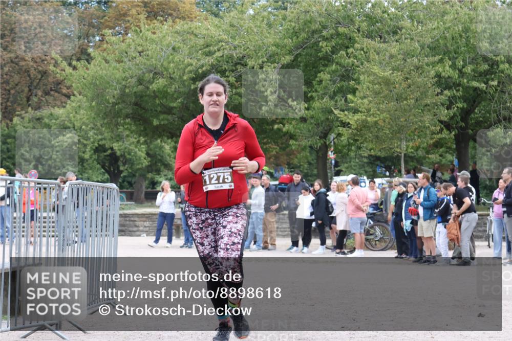 14.09.2025 - Stadtparktriathlon Strokosch-Dieckow http://msf.ph/oto/8898618 14.09.2025 14:00:20 Ziel 1275 meine-sportfotos.de