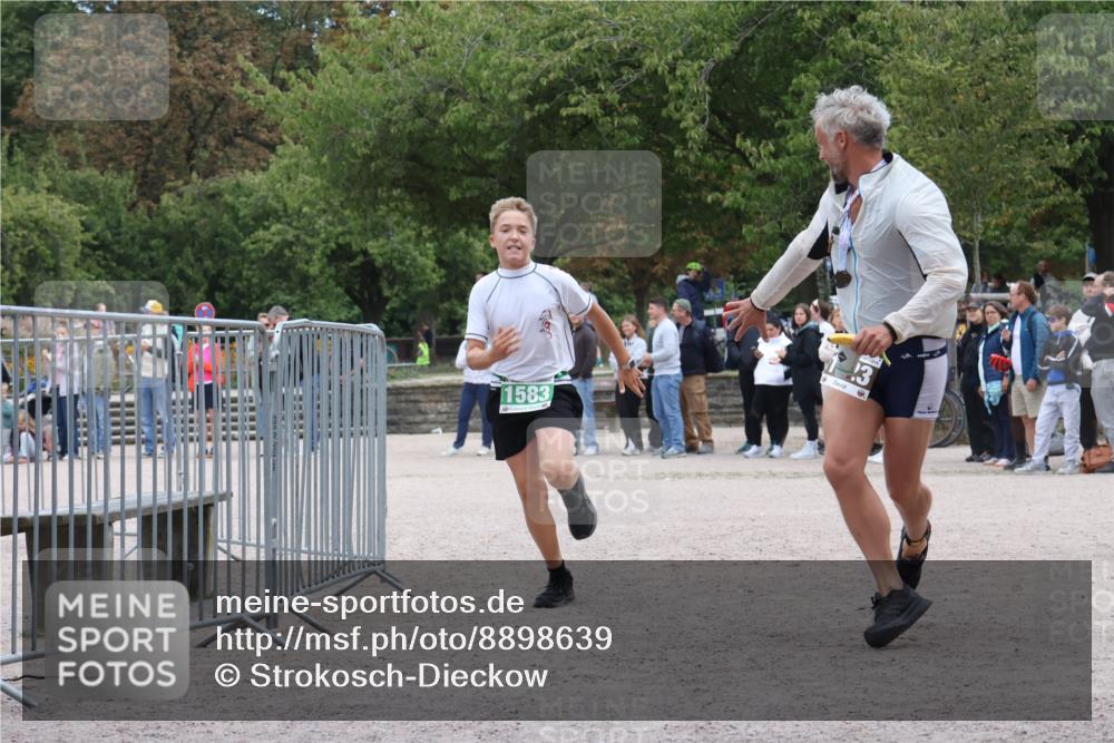 14.09.2025 - Stadtparktriathlon Strokosch-Dieckow http://msf.ph/oto/8898639 14.09.2025 14:00:41 Ziel 1583 meine-sportfotos.de