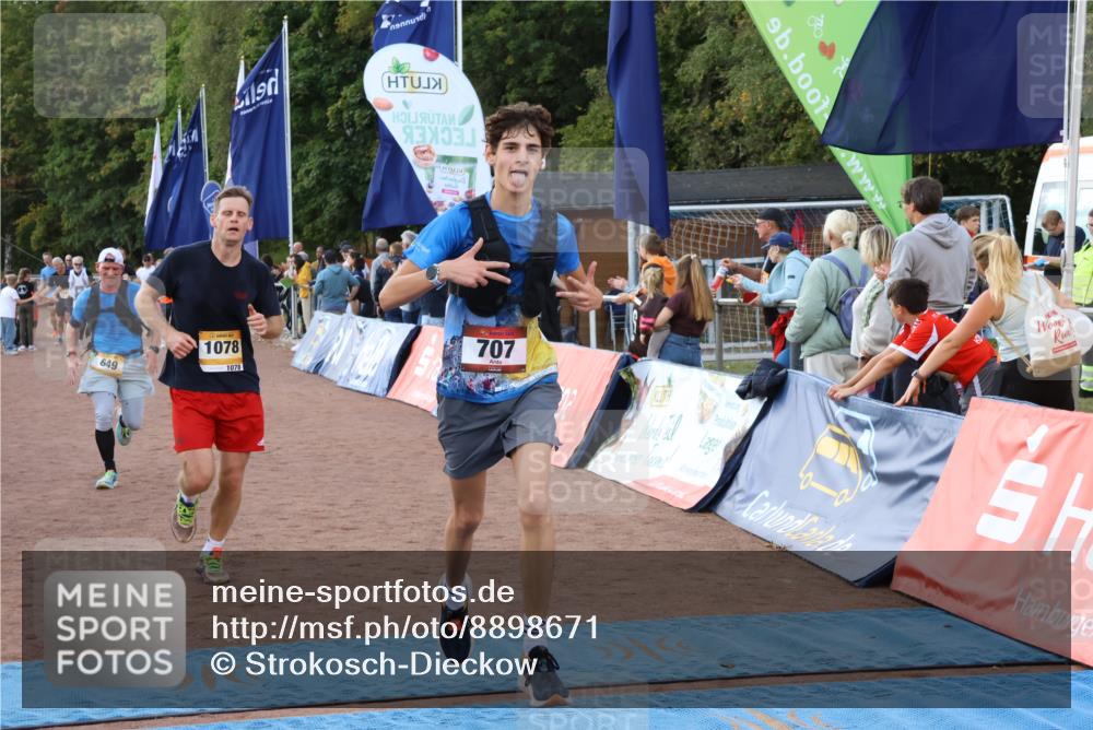 14.09.2025 - Airport Race Strokosch-Dieckow http://msf.ph/oto/8898671 14.09.2025 12:25:53 Ziel 253, 633, 649, 707, 777, 1078, 1147, 1346, 1458, 1717, 1792 meine-sportfotos.de