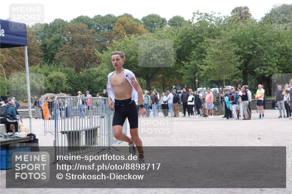 14.09.2025 - Stadtparktriathlon Strokosch-Dieckow http://msf.ph/oto/8898717 14.09.2025 14:02:32 Ziel 1545 meine-sportfotos.de
