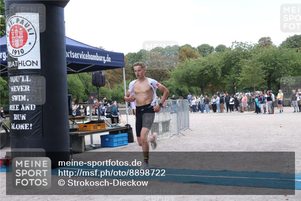 14.09.2025 - Stadtparktriathlon Strokosch-Dieckow http://msf.ph/oto/8898722 14.09.2025 14:02:33 Ziel 1545 meine-sportfotos.de