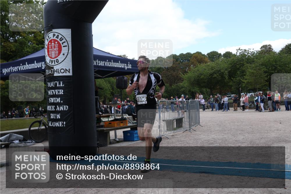 14.09.2025 - Stadtparktriathlon Strokosch-Dieckow http://msf.ph/oto/8898864 14.09.2025 14:05:34 Ziel 1430, 1506, 1608 meine-sportfotos.de