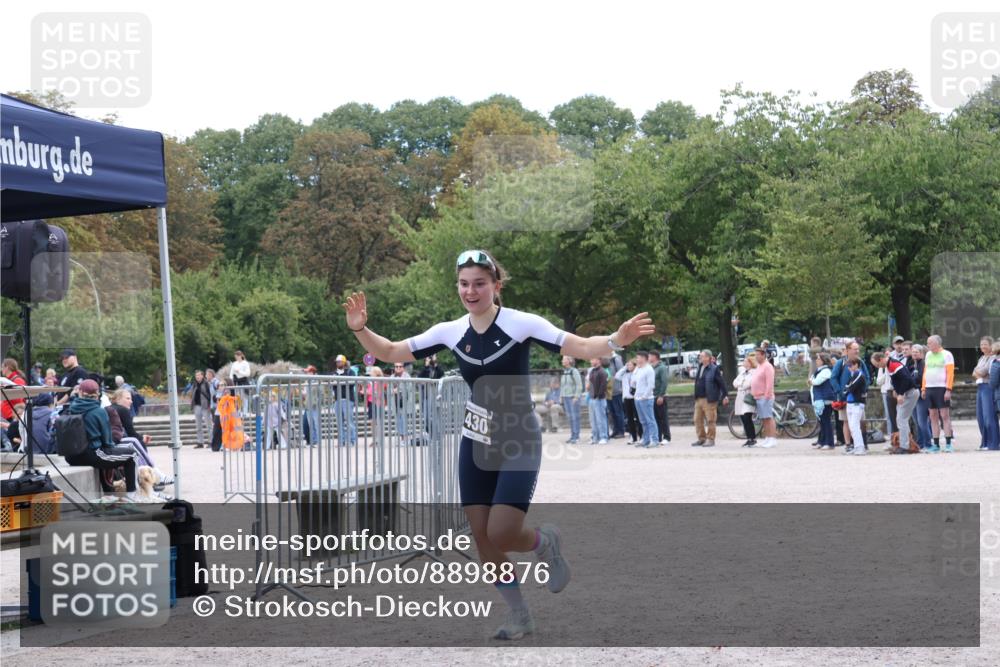 14.09.2025 - Stadtparktriathlon Strokosch-Dieckow http://msf.ph/oto/8898876 14.09.2025 14:05:38 Ziel 1430, 1506 meine-sportfotos.de