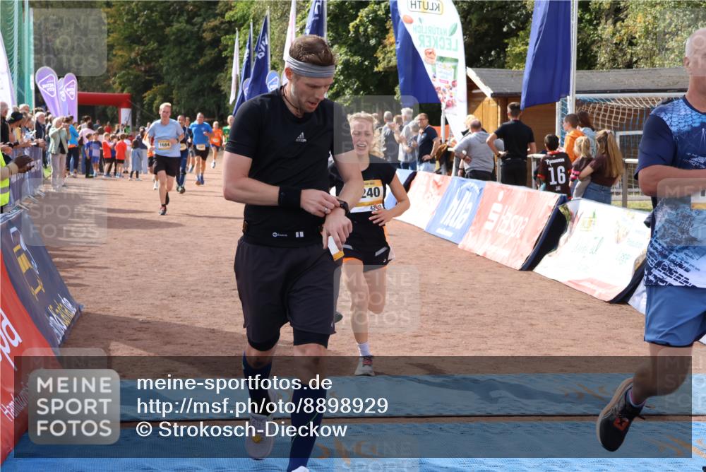 14.09.2025 - Airport Race Strokosch-Dieckow http://msf.ph/oto/8898929 14.09.2025 12:26:30 Ziel 285, 334, 733, 1110, 1276, 1312, 1592, 1684, 1881, 2135, 4047, 4069, 4240 meine-sportfotos.de