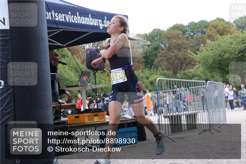 14.09.2025 - Stadtparktriathlon Strokosch-Dieckow http://msf.ph/oto/8898930 14.09.2025 14:06:50 Ziel 1446, 1526 meine-sportfotos.de