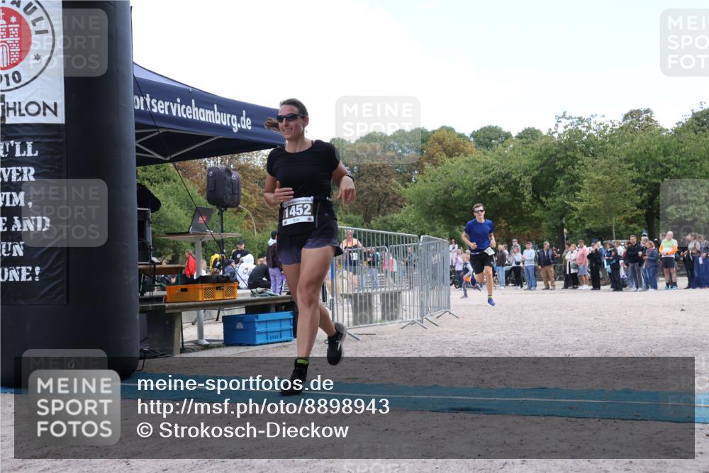 14.09.2025 - Stadtparktriathlon Strokosch-Dieckow http://msf.ph/oto/8898943 14.09.2025 14:07:33 Ziel 1341, 1452, 1479 meine-sportfotos.de