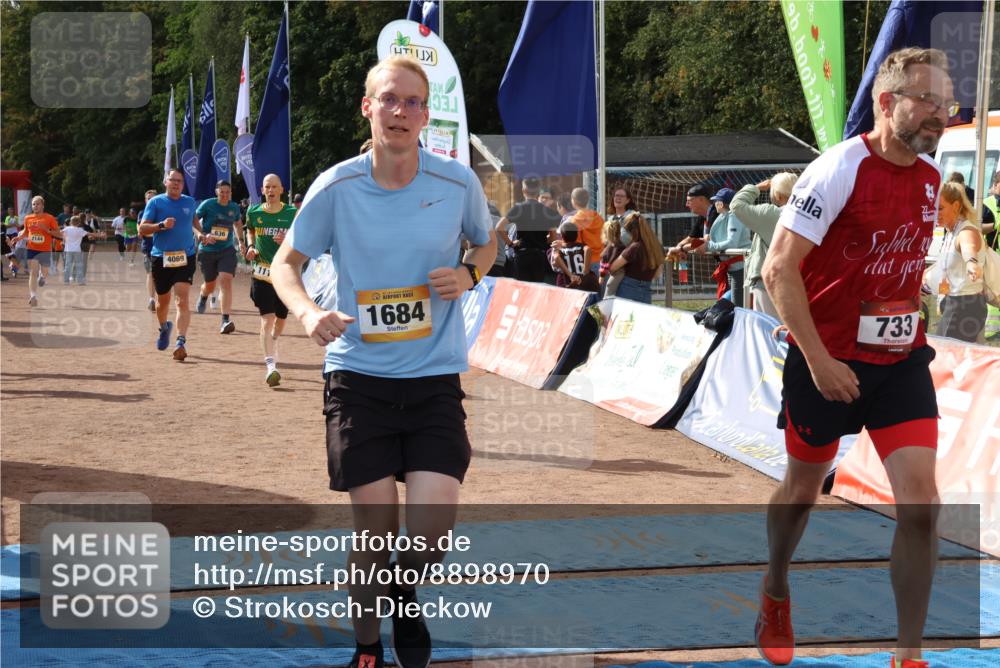 14.09.2025 - Airport Race Strokosch-Dieckow http://msf.ph/oto/8898970 14.09.2025 12:26:36 Ziel 285, 361, 636, 733, 915, 1110, 1592, 1684, 2103, 2144, 2178, 4047, 4069 meine-sportfotos.de