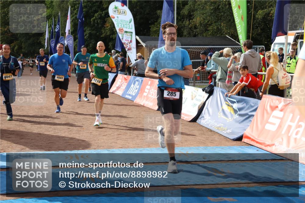 14.09.2025 - Airport Race Strokosch-Dieckow http://msf.ph/oto/8898982 14.09.2025 12:26:37 Ziel 285, 330, 361, 636, 733, 915, 1110, 1592, 1684, 2103, 2144, 2178, 4047, 4069 meine-sportfotos.de